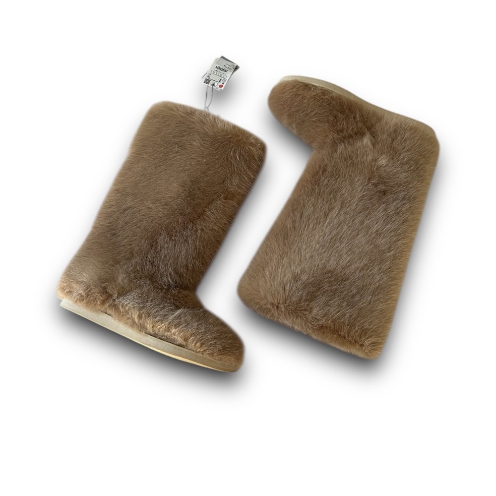 Zara BNWT Faux Fur Boots